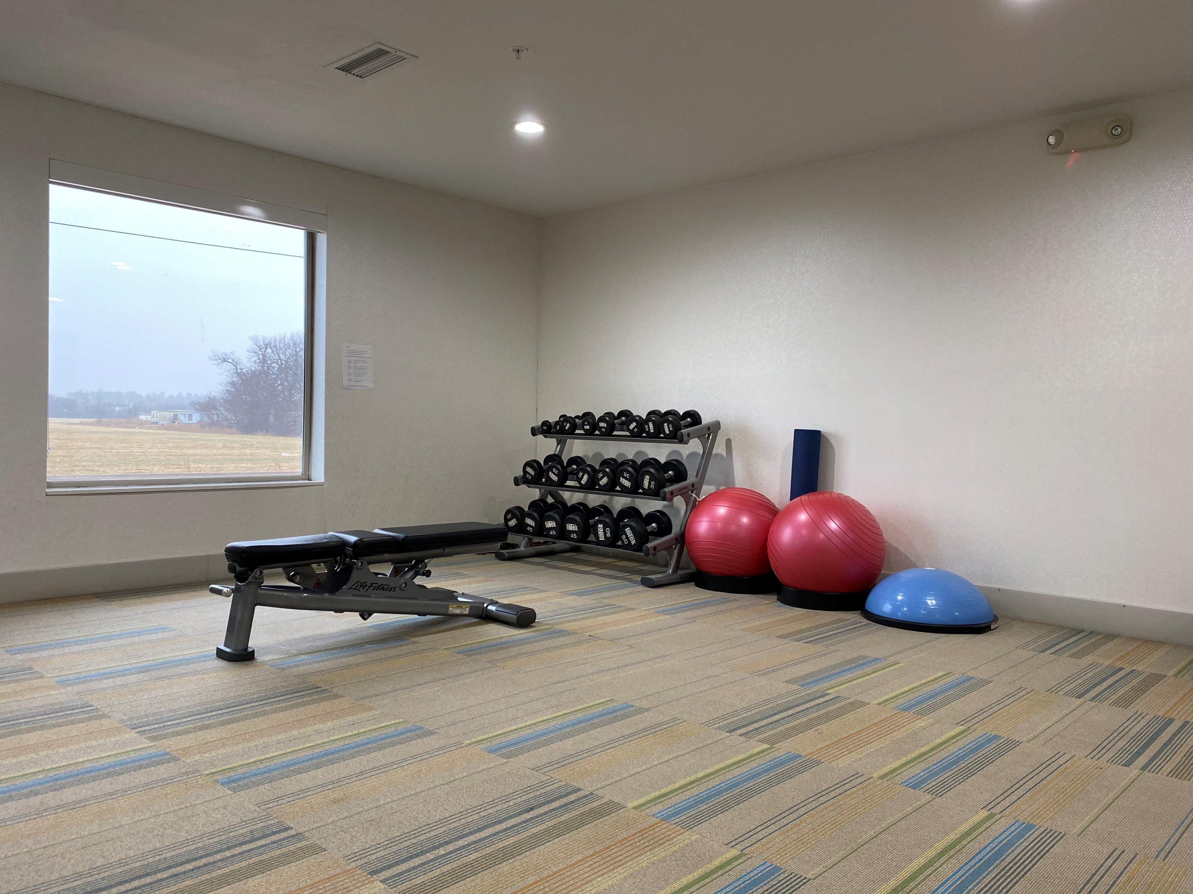 Holiday Inn Express And Suites Hotel - Pauls Valley By Ihg Buitenkant foto